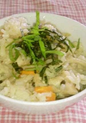 炊飯器で簡単おいしい♪炊き込みごはん-レシピのメイン写真