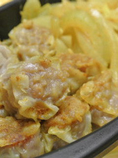 レンジで3分!焼売と玉ねぎのカレー蒸し-レシピのメイン写真