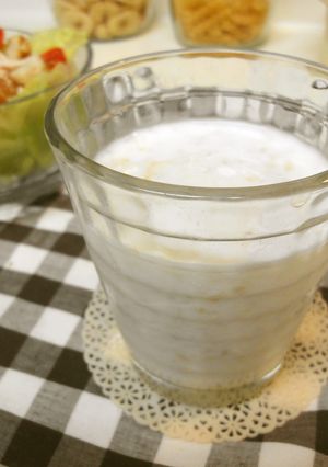 朝食に＊バナナとヨーグルトのスムージー-レシピのメイン写真