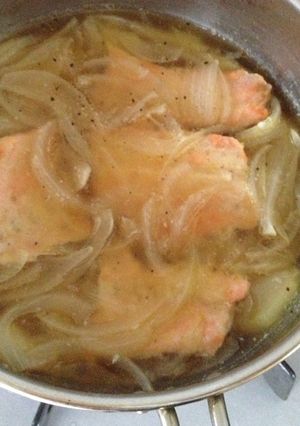 鮭アラのコンソメ煮☆-レシピのメイン写真
