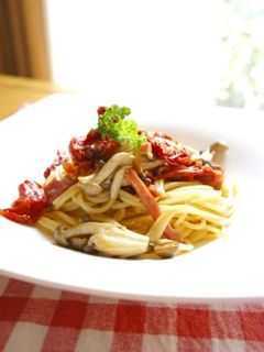 秋のきのこたっぷりセミドライトマトパスタ-レシピのメイン写真