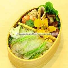 รูปของ 逗子は小坪の朝揚げヒラメのちょい漬け弁当