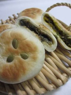 おやき風パン-レシピのメイン写真