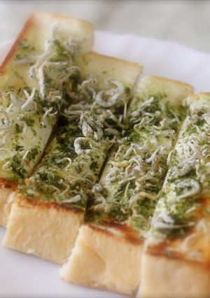 忙しい朝に　〜 しらすトースト 〜-レシピのメイン写真
