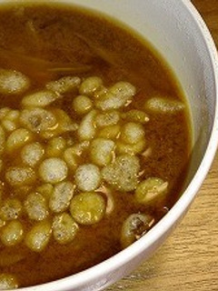 ☆キャベツの芯と揚げ玉の味噌汁☆-レシピのメイン写真