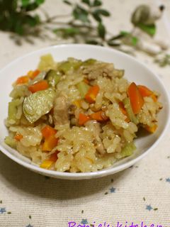 とろ~りナスと人参と鶏肉の炊き込みご飯-レシピのメイン写真