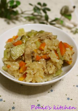 とろ~りナスと人参と鶏肉の炊き込みご飯-レシピのメイン写真