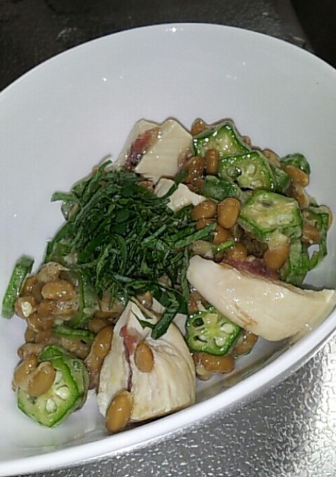 わさびと梅肉のささみ納豆-レシピのメイン写真