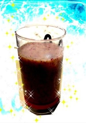 ぶどうとキウイの簡単スムージー-レシピのメイン写真