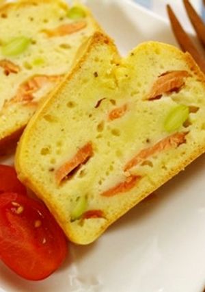 簡単サーモンと豆のケークサレ☆食事ケーキ-レシピのメイン写真