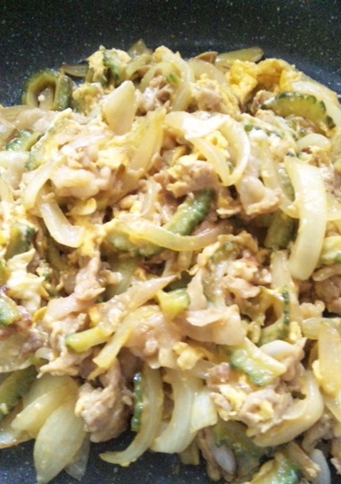 豚肉とゴーヤのお好み焼きソース炒め-レシピのメイン写真