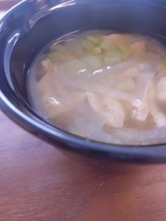 大根と油揚げの味噌汁-レシピのメイン写真