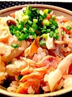 秋鮭としめじの炊き込み御飯☆彡-レシピのメイン写真