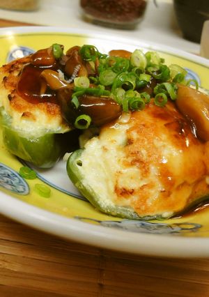 ピーマンの肉詰め*きのこソース-レシピのメイン写真