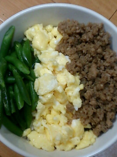 ☆鶏そぼろ丼☆色鮮やか三色丼☆甘辛☆-レシピのメイン写真