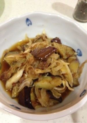 簡単茄子とタマネギのおかか和え-レシピのメイン写真