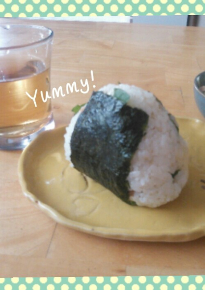 うちのおにぎり＊うめしそごまちーず-レシピのメイン写真