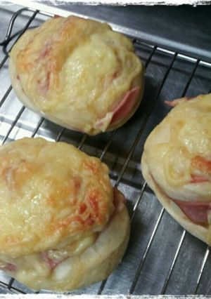 ハム&ちーずパン-レシピのメイン写真
