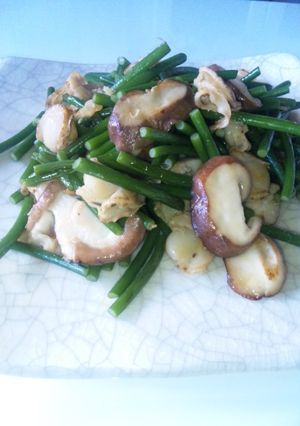 【ニンニクの芽とベビー帆立のバター焼き】-レシピのメイン写真