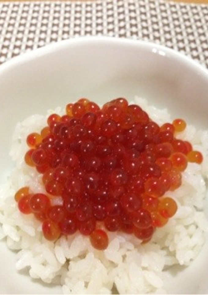 秋の定番‼イクラの醤油漬け-レシピのメイン写真