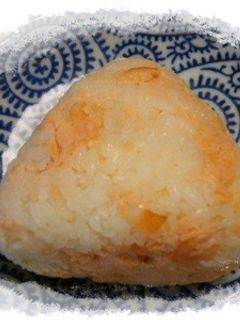 鮭まぶしオニギリ-レシピのメイン写真