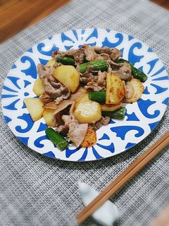 豚肉とじゃがいもとアスパラの塩麹炒め-レシピのメイン写真