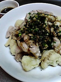お手軽・ゆで鶏のごまソース掛け♪-レシピのメイン写真