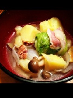 新じゃがとあさりのロールキャベツ煮-レシピのメイン写真