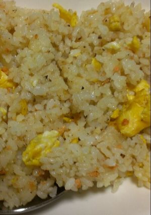 残りご飯で簡単シャケチャーハン-レシピのメイン写真