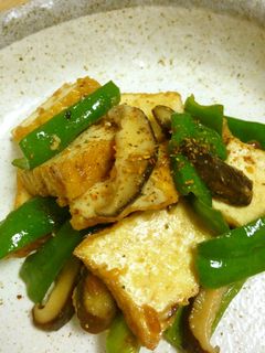 ピーマンと厚揚げの醤油麹炒め-レシピのメイン写真