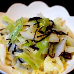 รูปของ ダイエットの味方♡簡単キャベツ