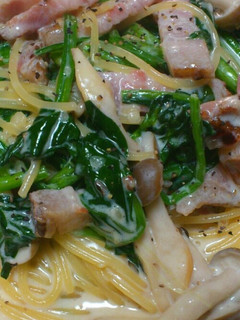 ほうれん草とベーコンのクリームパスタ-レシピのメイン写真