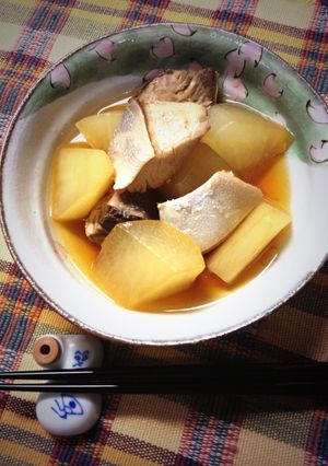 冬が旬！しっかり味がしみ込むぶり大根-レシピのメイン写真