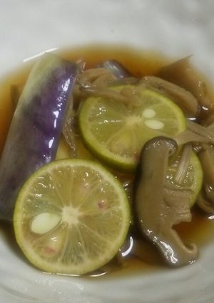 さっぱり♪秋茄子ときのこのすだち風味漬け-レシピのメイン写真