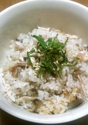 俺流！秋刀魚とゆかりの炊き込みご飯-レシピのメイン写真
