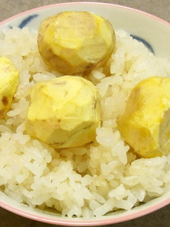 昆布茶でおいしい☆乙女の栗ごはん-レシピのメイン写真