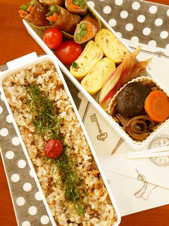梅かつお飯弁当♬-レシピのメイン写真