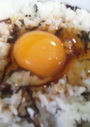 塩こんぶで卵ごはんをバージョンアップ♪-レシピのメイン写真