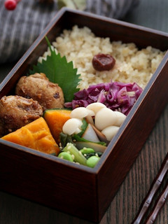 梨とチーズの豚巻き醤油麹照り焼き弁当-レシピのメイン写真