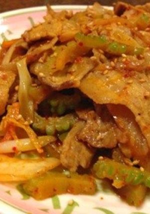 ゴーヤと豚肉のキムチ炒め-レシピのメイン写真