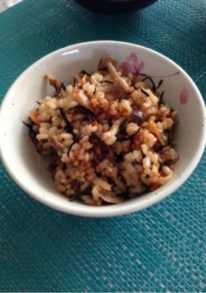 ごぼうとひじきの炊き込みご飯☆-レシピのメイン写真