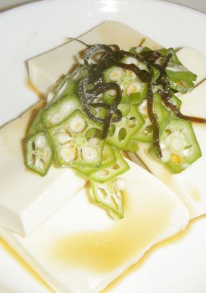 冷奴アレンジ★おくらと塩昆布-レシピのメイン写真