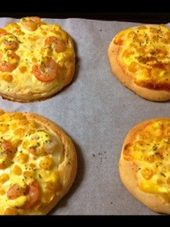 ホットケーキミックスでコーンマヨパン-レシピのメイン写真