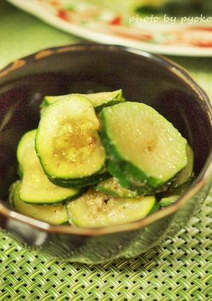 ズッキーニの韓流ごま和え-レシピのメイン写真