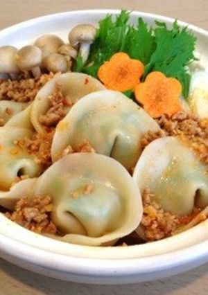 餃子鍋ぴり辛味噌味-レシピのメイン写真