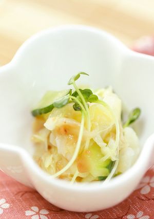 和テイスト✳貝柱入り野菜の梅肉和え-レシピのメイン写真