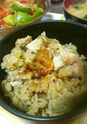 炊飯器で簡単♪鶏の炊き込みごはん-レシピのメイン写真