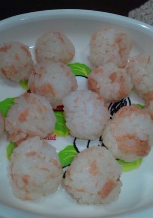 離乳食～鮭おにぎり～-レシピのメイン写真