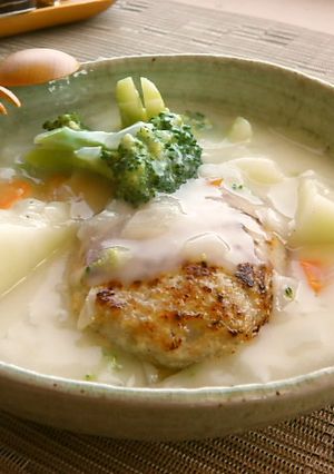 豆腐ハンバーグのクリームシチュー添え♬-レシピのメイン写真