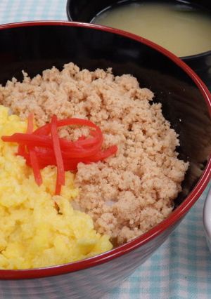 鮭と卵で❖二色丼-レシピのメイン写真